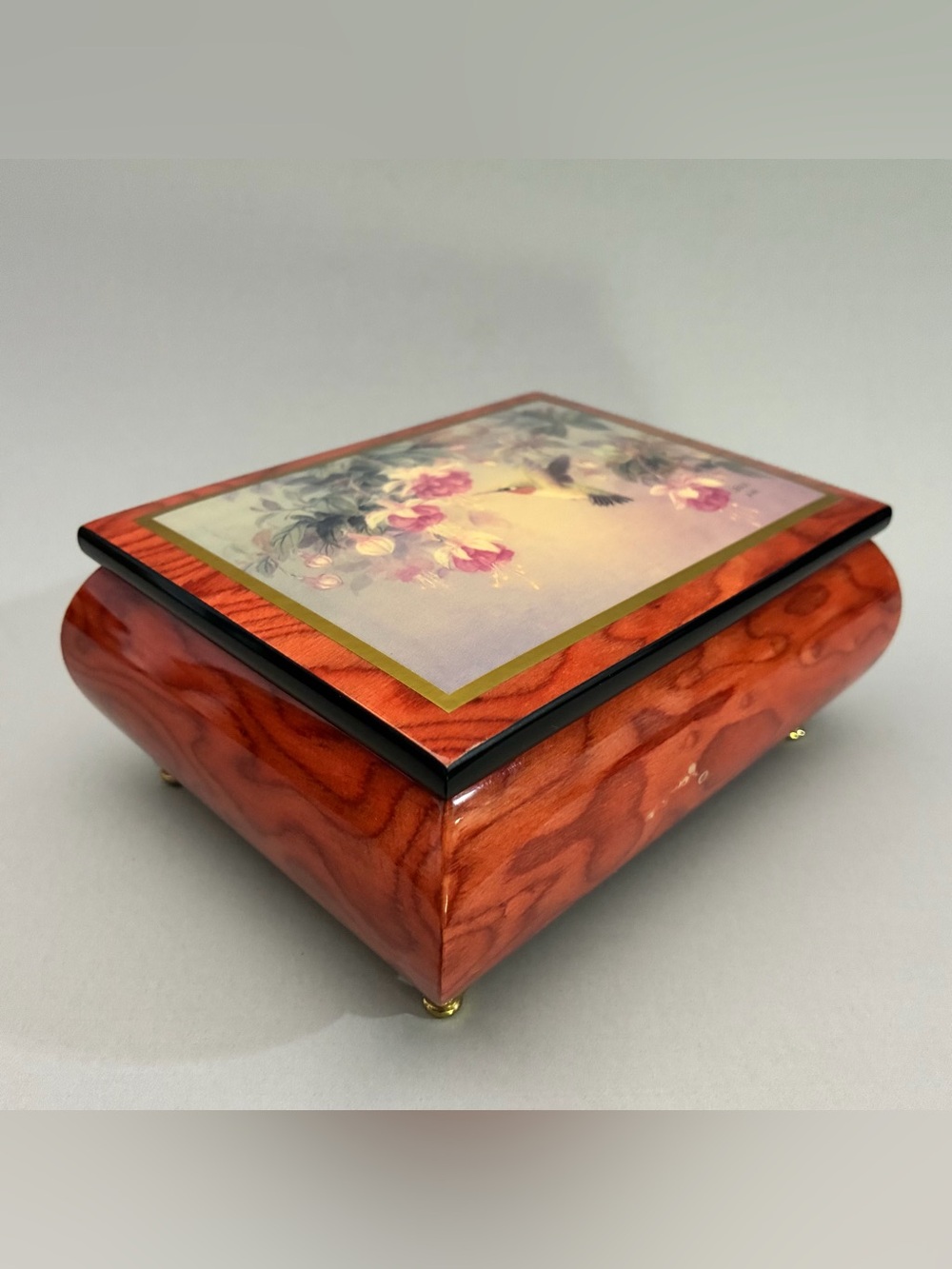 Ercolano H&G Studios Jewelry Music Box #2265 “Hummingbird with Fuchsia” Lena Liu